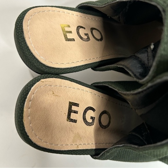 EGO Forest Green Knit Above Ankle Pull On Peep Toe Heels - Picture 11 of 16